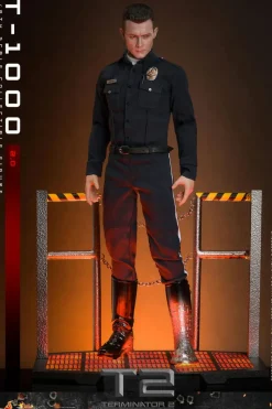 Terminator 2: Judgment Day - T-1000 (2.0) 1/6th Scale Hot Toys Action Figure