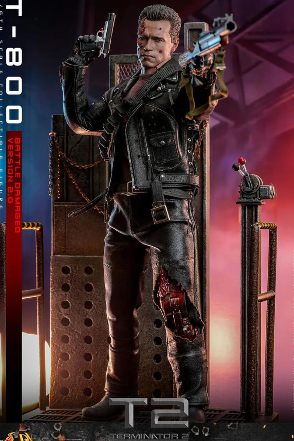 Terminator 2: Judgment Day - T-800 (Battle Damaged Version 2.0) 1/6th Scale Hot Toys Action Figure