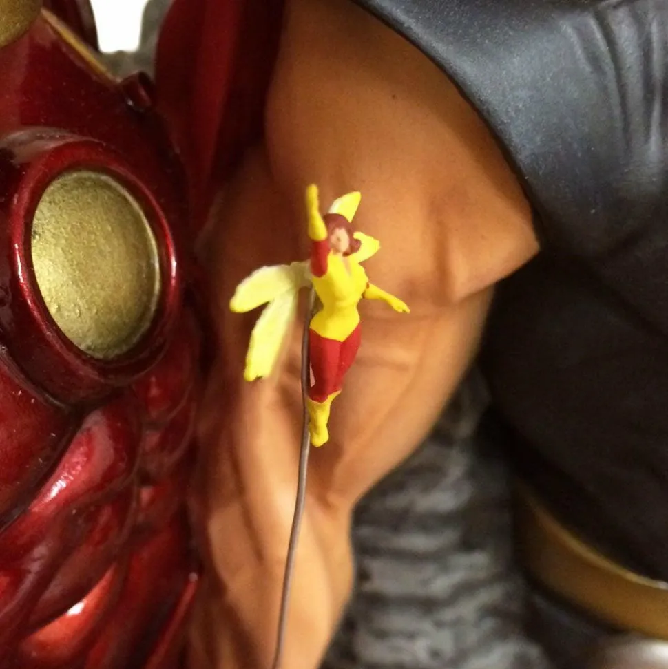 The Avengers - Alex Ross Avengers Assemble Fine Art Statue