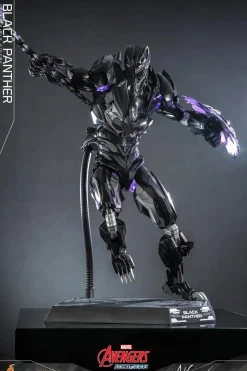 The Avengers - Black Panther in Mech Strike Armour 1/6th Scale Hot Toys Action Figure