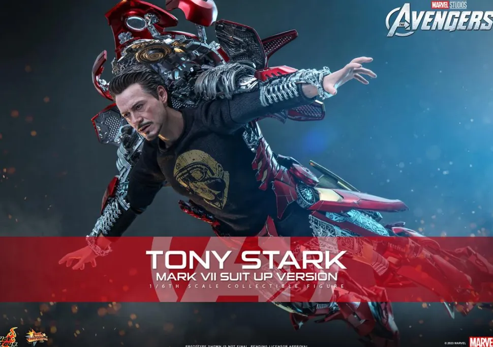 The Avengers - Tony Stark with Mark VII Suit 1/6th Scale Hot Toys Action Figure