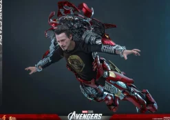 The Avengers - Tony Stark with Mark VII Suit 1/6th Scale Hot Toys Action Figure