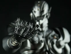 The Avengers - Ultron 1/6th Scale Action Figure