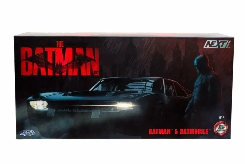 The Batman (2022) - Batman with Black Chrome Batmobile Hollywood Rides 1/24th Scale Die-Cast Vehicle Replica (2022 Convention Exclusive)