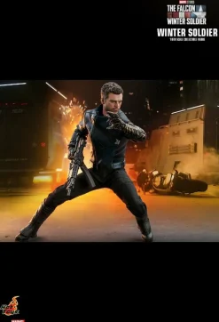 The Falcon and the Winter Soldier - Winter Soldier 1/6th Scale Hot Toys Action Figure