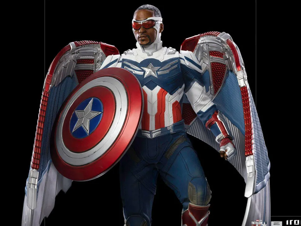 The Falcon and the Winter Soldier - Captain America Sam Wilson Complete Version 1/4 Scale Legacy Statue