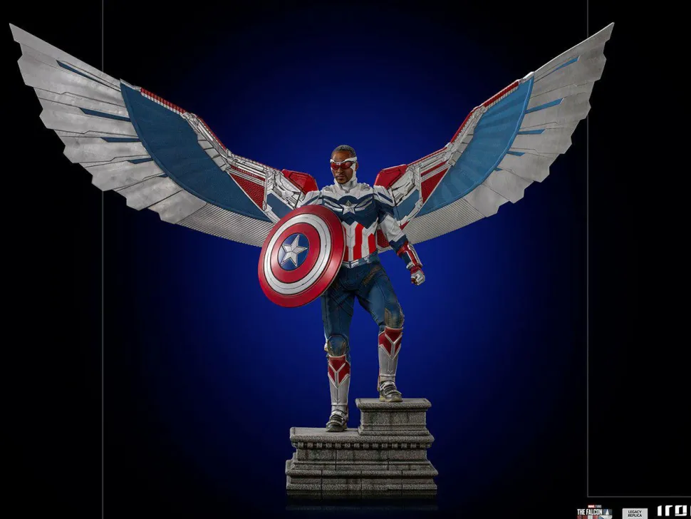 The Falcon and the Winter Soldier - Captain America Sam Wilson Complete Version 1/4 Scale Legacy Statue