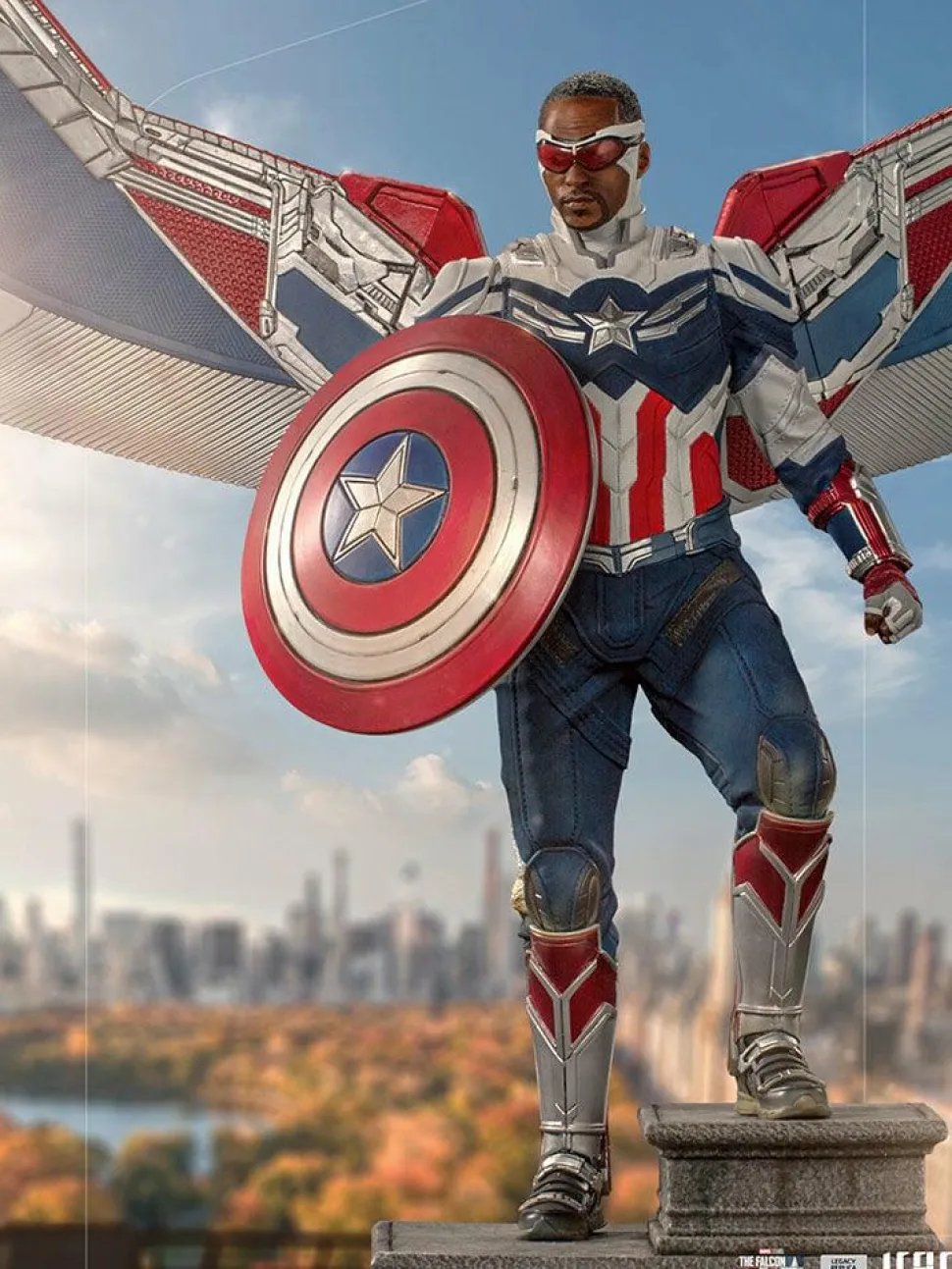 The Falcon and the Winter Soldier - Captain America Sam Wilson Complete Version 1/4 Scale Legacy Statue