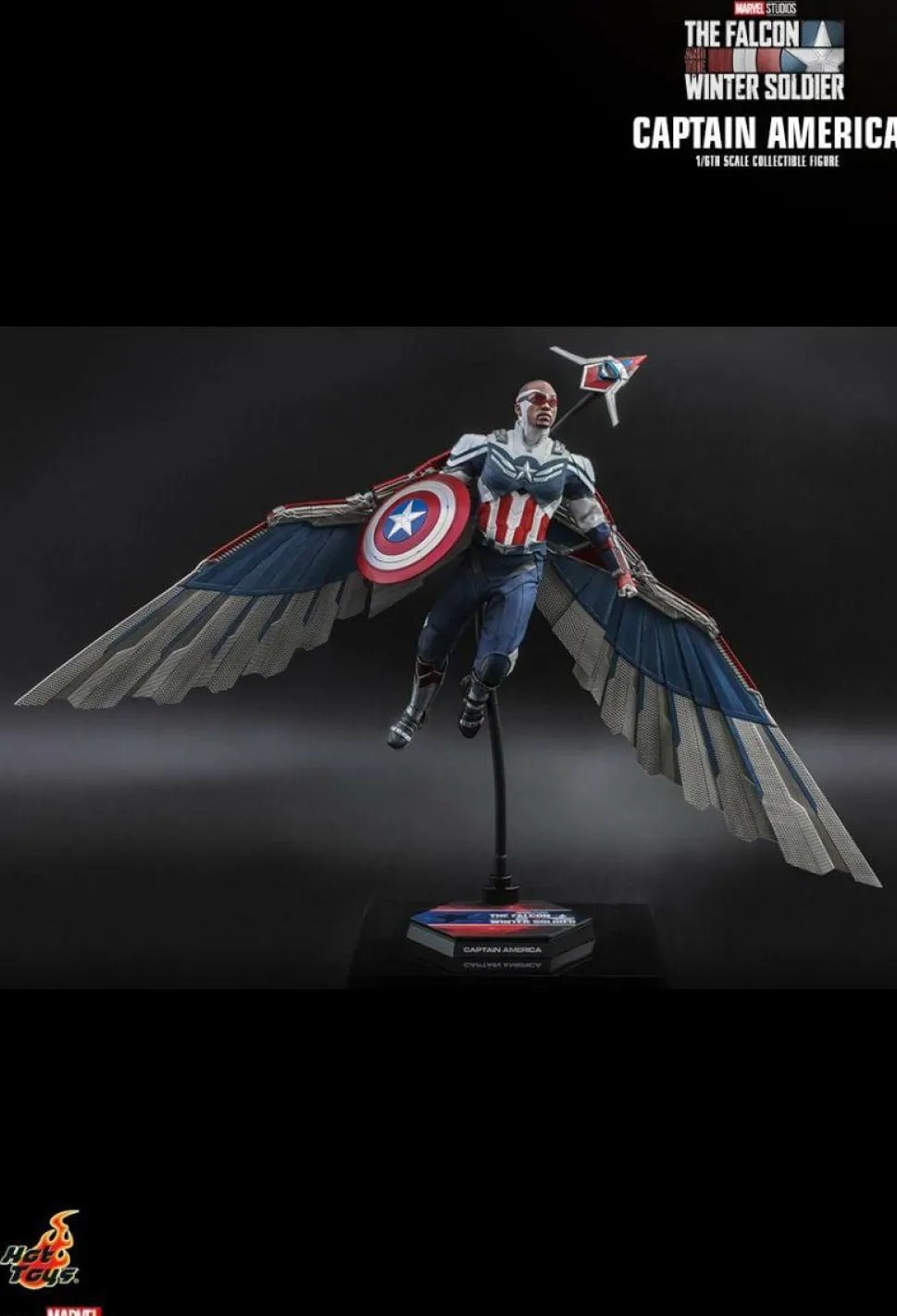 The Falcon and the Winter Soldier - Captain America 1/6th Scale Hot Toys Action Figure