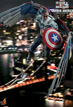 The Falcon and the Winter Soldier - Captain America 1/6th Scale Hot Toys Action Figure