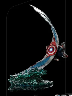 The Falcon and the Winter Soldier - Captain America Sam Wilson Deluxe 1/10th Scale Statue