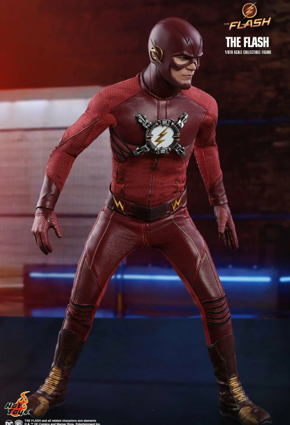 The Flash (2014) - The Flash 1/6th Scale Hot Toys Action Figure