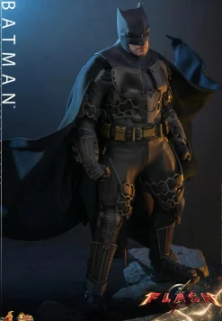 The Flash - Batman 1/6th Scale Hot Toys Action Figure