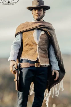 The Good, The Bad, and The Ugly - Clint Eastwood as The Man With No Name 1/6th Scale Action Figure