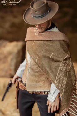 The Good, The Bad, and The Ugly - Clint Eastwood as The Man With No Name 1/6th Scale Action Figure