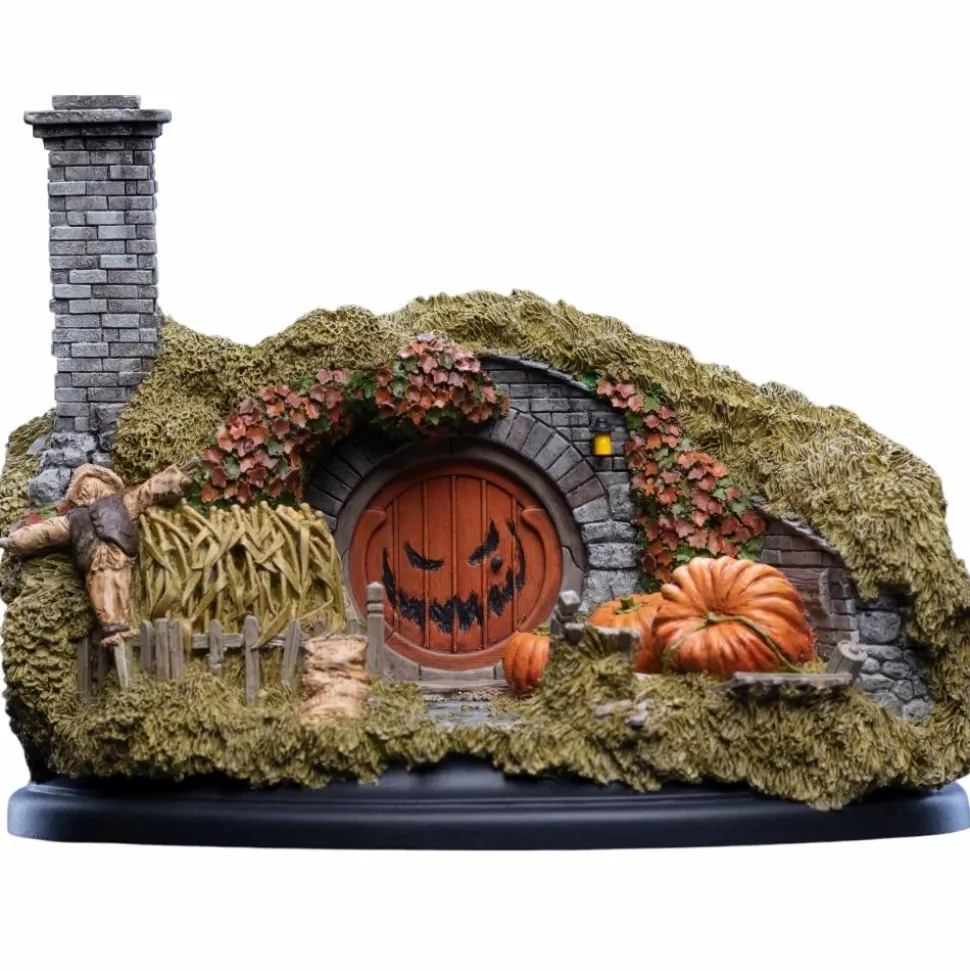 The Hobbit - 16 Hill Lane Halloween Edition Hobbit Hole 3" Diorama Statue