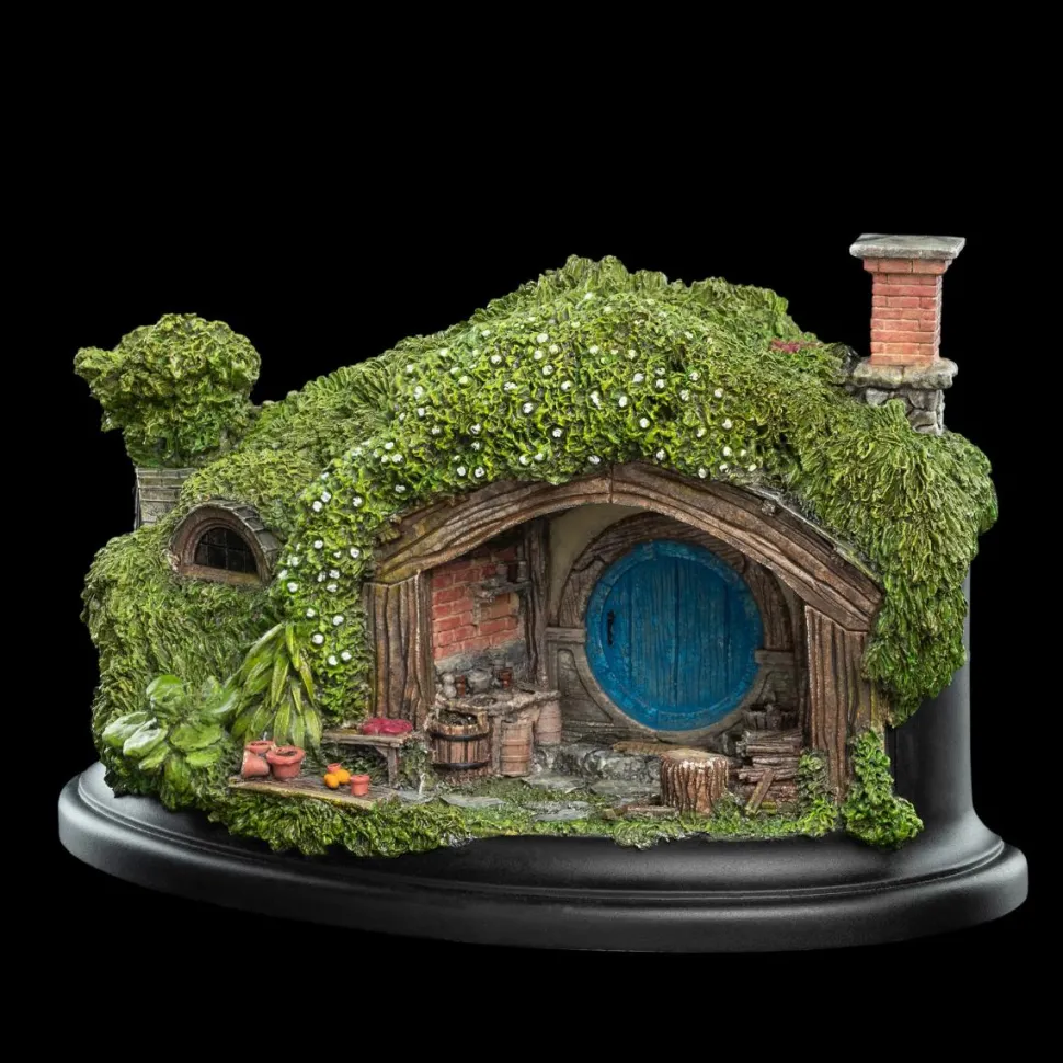 The Hobbit - #1 Hill Lane Hobbit Hole 4" Diorama Statue