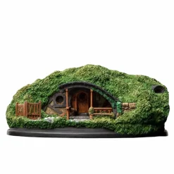 The Hobbit - 39 Low Road Hobbit Hole 3" Diorama Statue