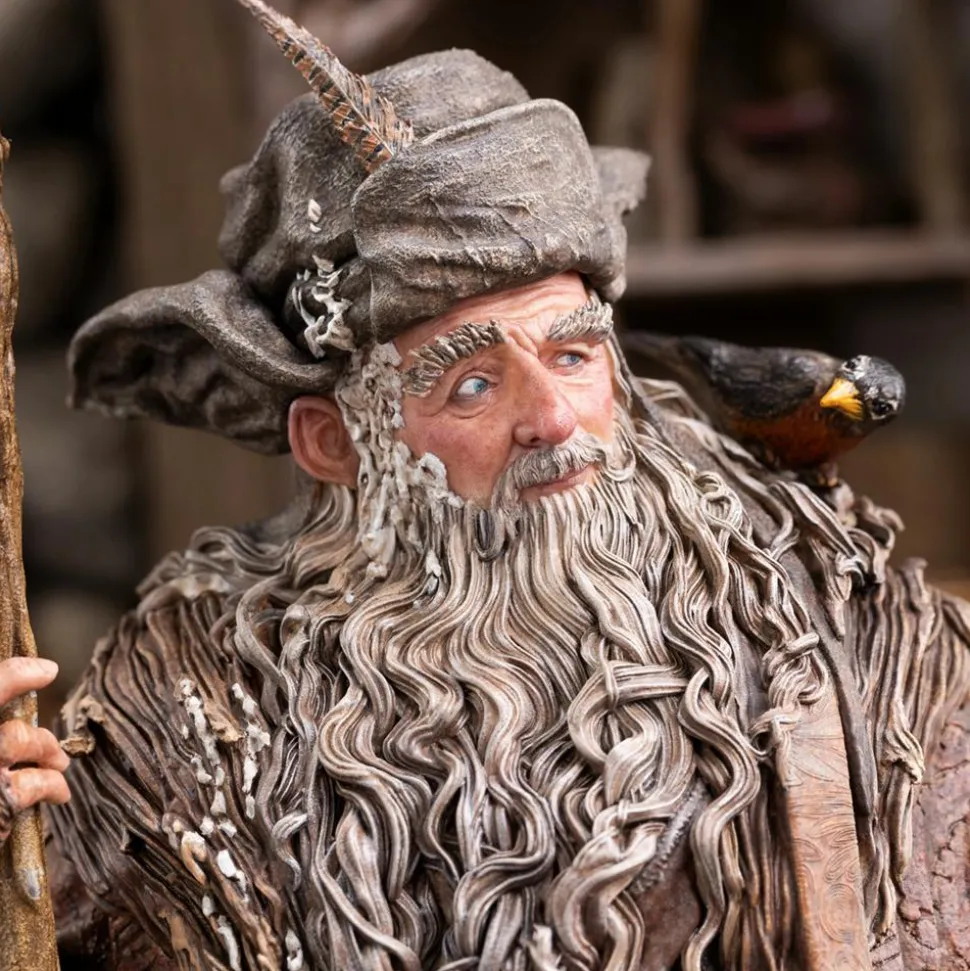 The Hobbit - Radagast in Rhosgobel 1/6th Scale Diorama Statue