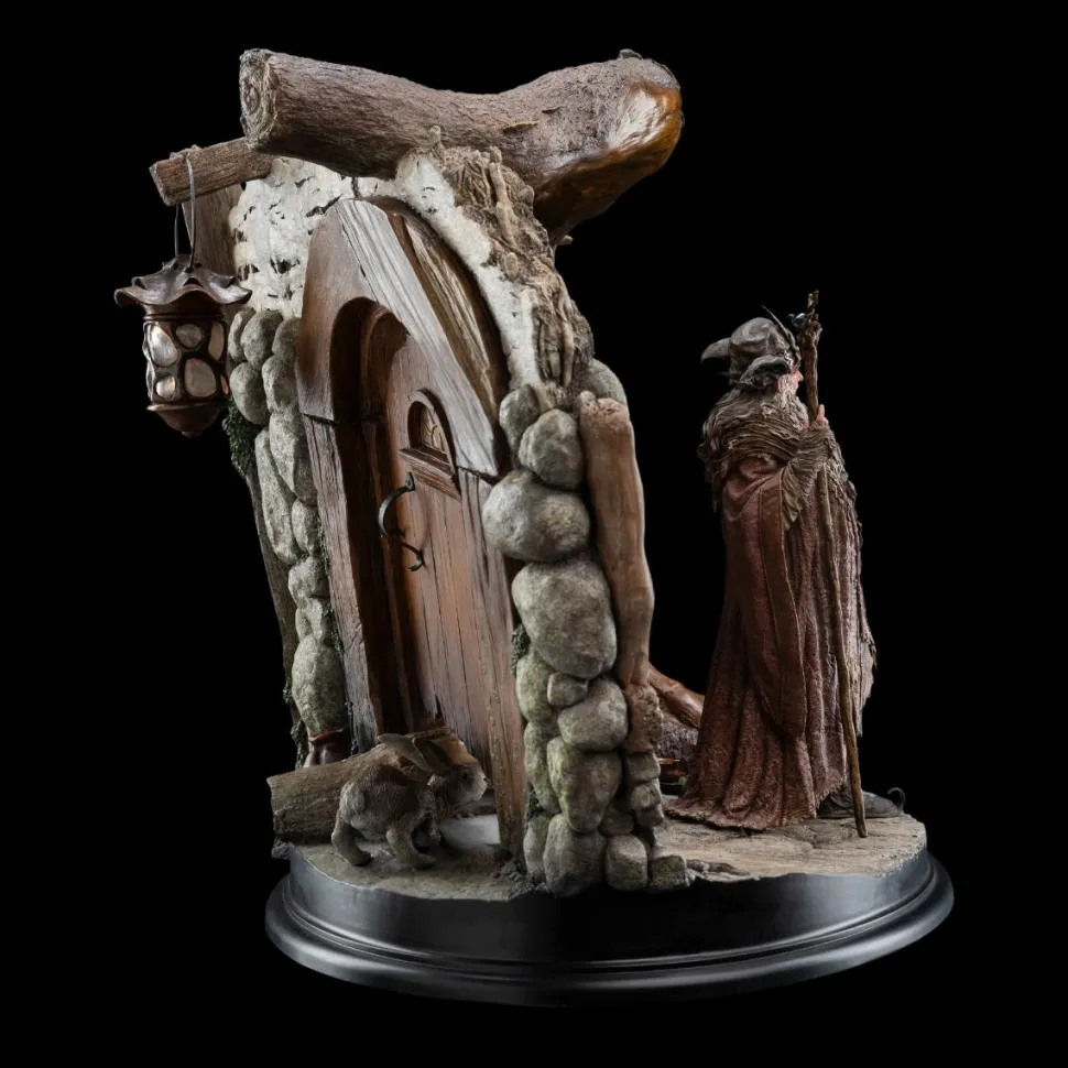 The Hobbit - Radagast in Rhosgobel 1/6th Scale Diorama Statue