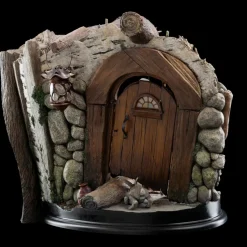 The Hobbit - Radagast in Rhosgobel 1/6th Scale Diorama Statue
