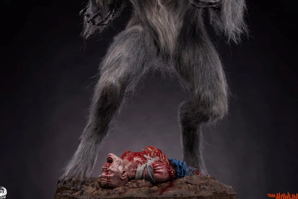 The Howling - Werewolf Epic Series 1/3 Scale Statue