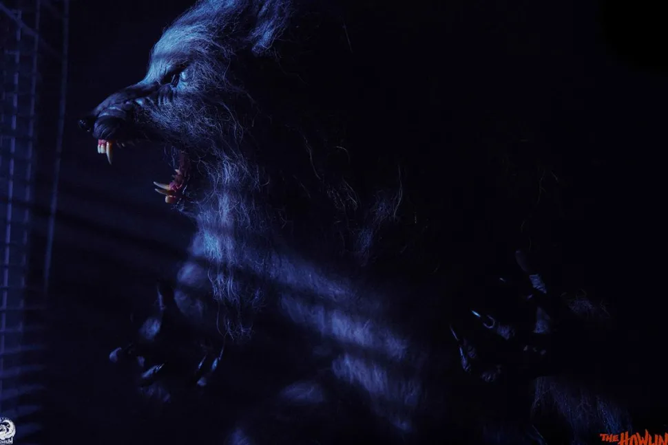 The Howling - Werewolf Epic Series 1/3 Scale Statue