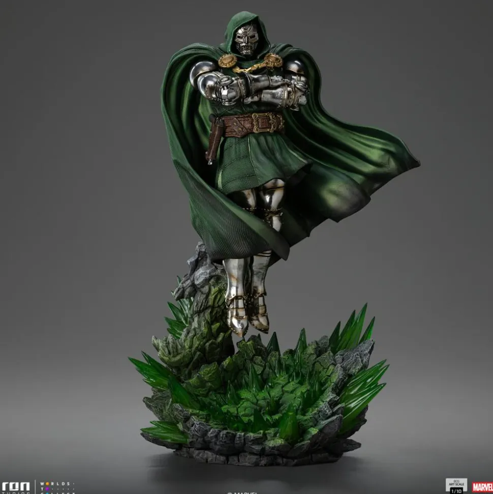 The Infinity Gauntlet - Doctor Doom 1/10th Scale Statue