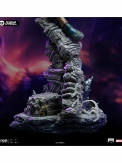 The Infinity Gauntlet - Nova 1/10th Scale Statue