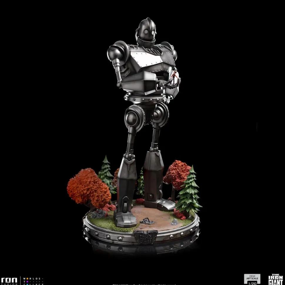 The Iron Giant - Iron Giant & Hogarth Hughes 1/20th Scale Statue