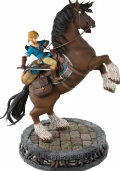 The Legend of Zelda: Breath of the Wild - Link on Horseback 22” Statue