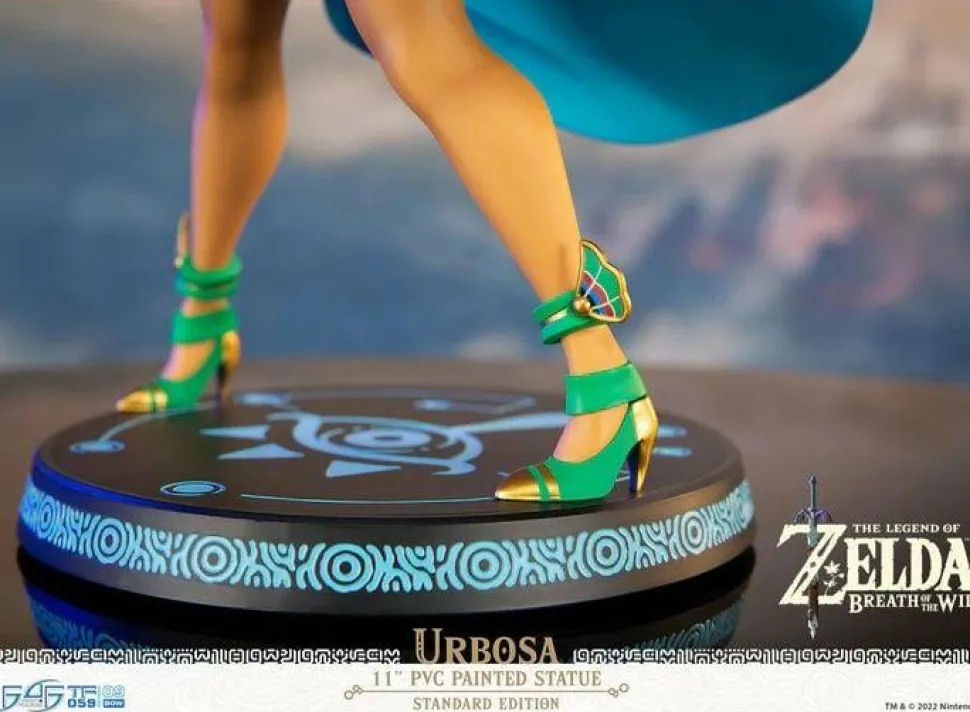 The Legend of Zelda: Breath of the Wild - Urbosa 11” PVC Statue