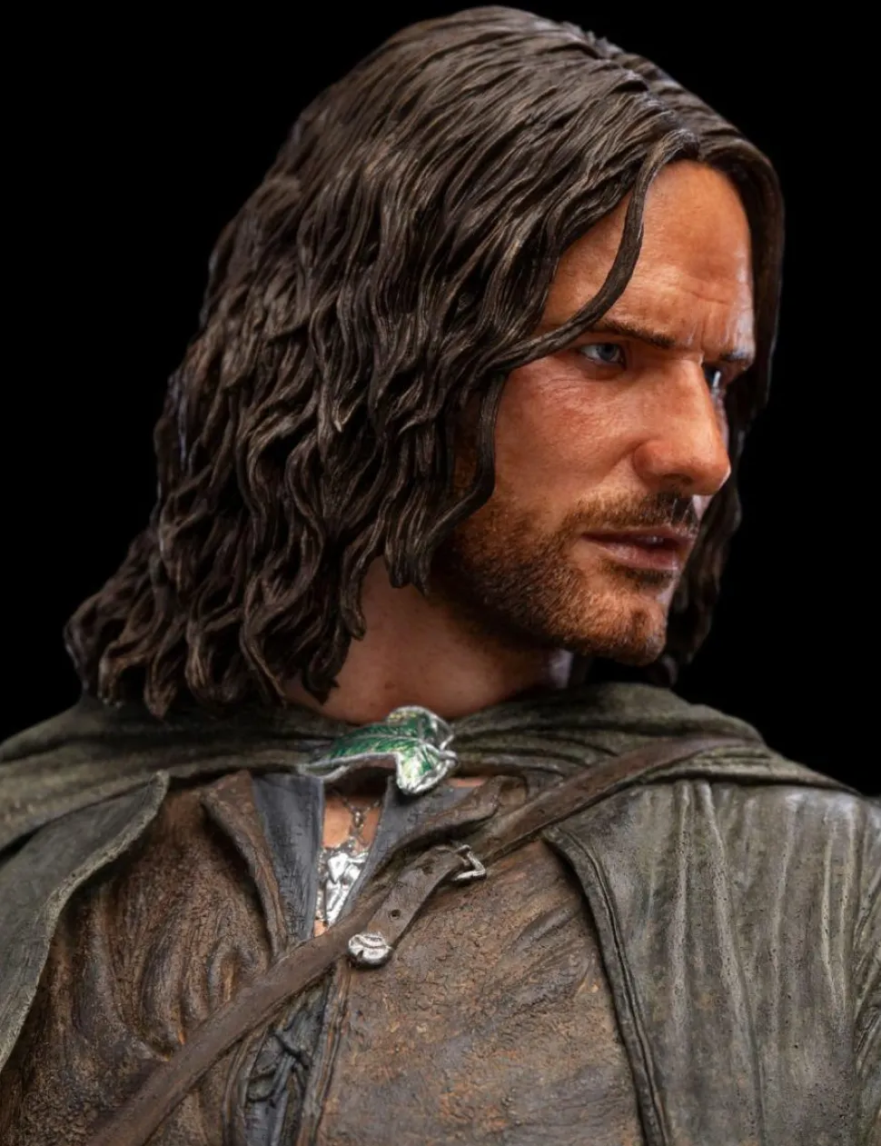 The Lord of the Rings - Aragorn, Hunter of the Plains Classic Series 1/6th Scale Statue