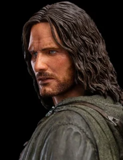 The Lord of the Rings - Aragorn, Hunter of the Plains Classic Series 1/6th Scale Statue