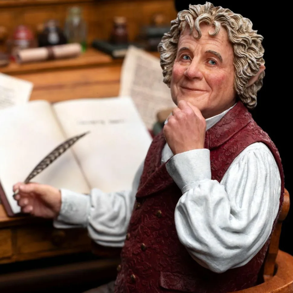 The Lord of the Rings - Bilbo Baggins at his Desk Classic Series 1/6th Scale Statue