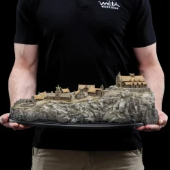 The Lord of the Rings - Edoras Environment Diorama Statue