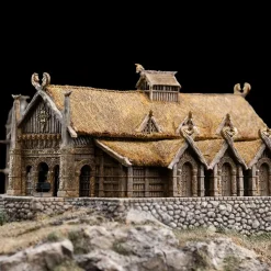 The Lord of the Rings - Edoras Environment Diorama Statue