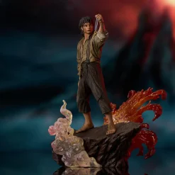 The Lord of the Rings - Frodo Baggins Gallery Deluxe 8" PVC Diorama Statue