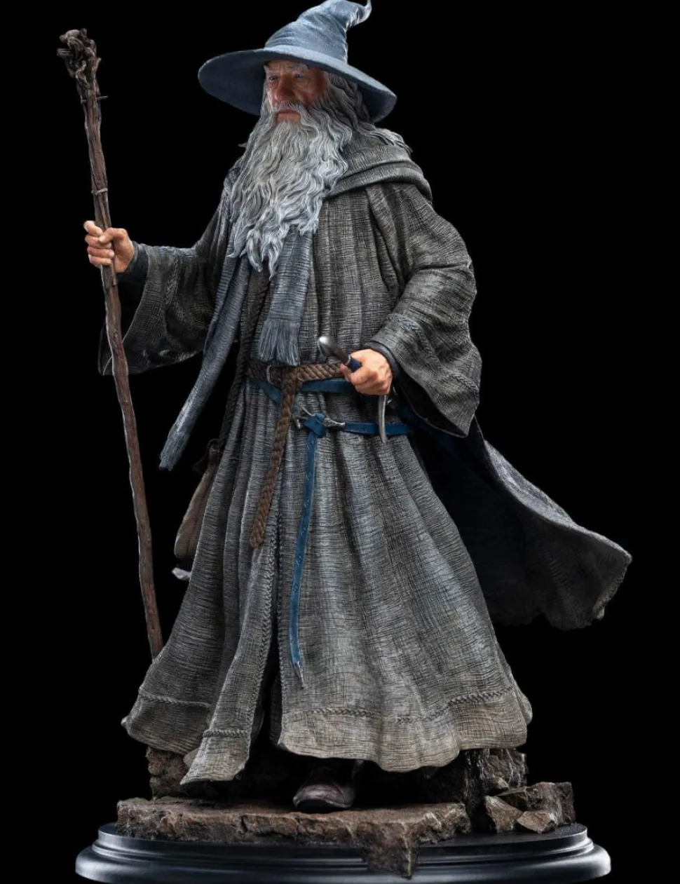 The Lord of the Rings - Gandalf the Grey Pilgrim Classic Series 1/6th Scale Statue