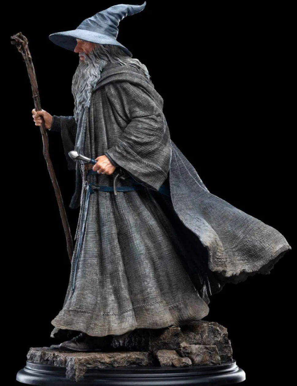 The Lord of the Rings - Gandalf the Grey Pilgrim Classic Series 1/6th Scale Statue