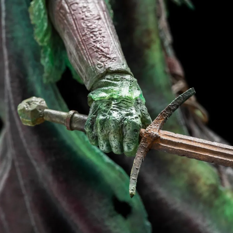 The Lord of the Rings - King of the Dead 1/6th Scale Statue