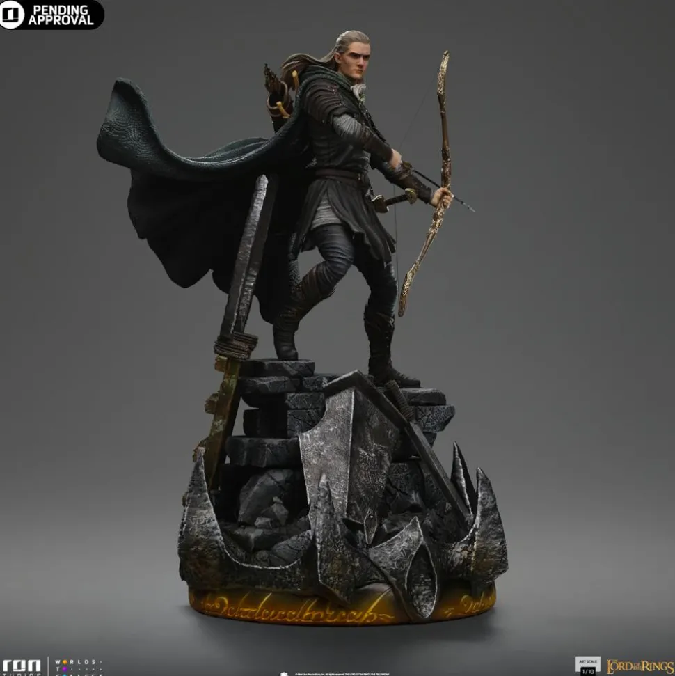 The Lord of the Rings - Legolas Unleashed 1/10th Scale Statue