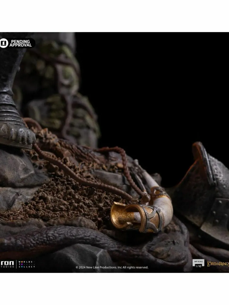 The Lord of the Rings - Lurtz, Uruk-hai Leader 1/10th Scale Statue