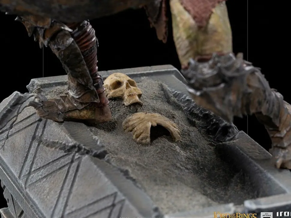 The Lord of the Rings - Moria Orc Armoured 1/10th Scale Statue