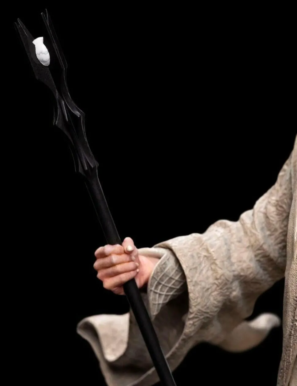 The Lord of the Rings - Saruman the White Figures of Fandom 1/8th Scale PVC Statue