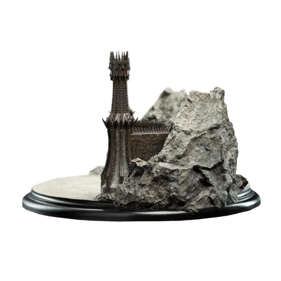 The Lord of The Rings - The Black Gate Environment 6" Diorama Statue