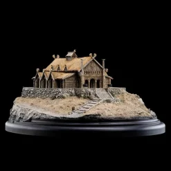 The Lord of the Rings - The Golden Hall of Edoras Environment Diorama Statue