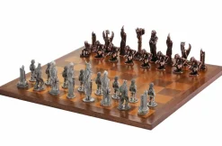 The Lord of the Rings - War of the Rings Pewter Chess Set