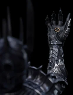 The Lord of the Rings: The Fellowship of the Ring - Sauron 7