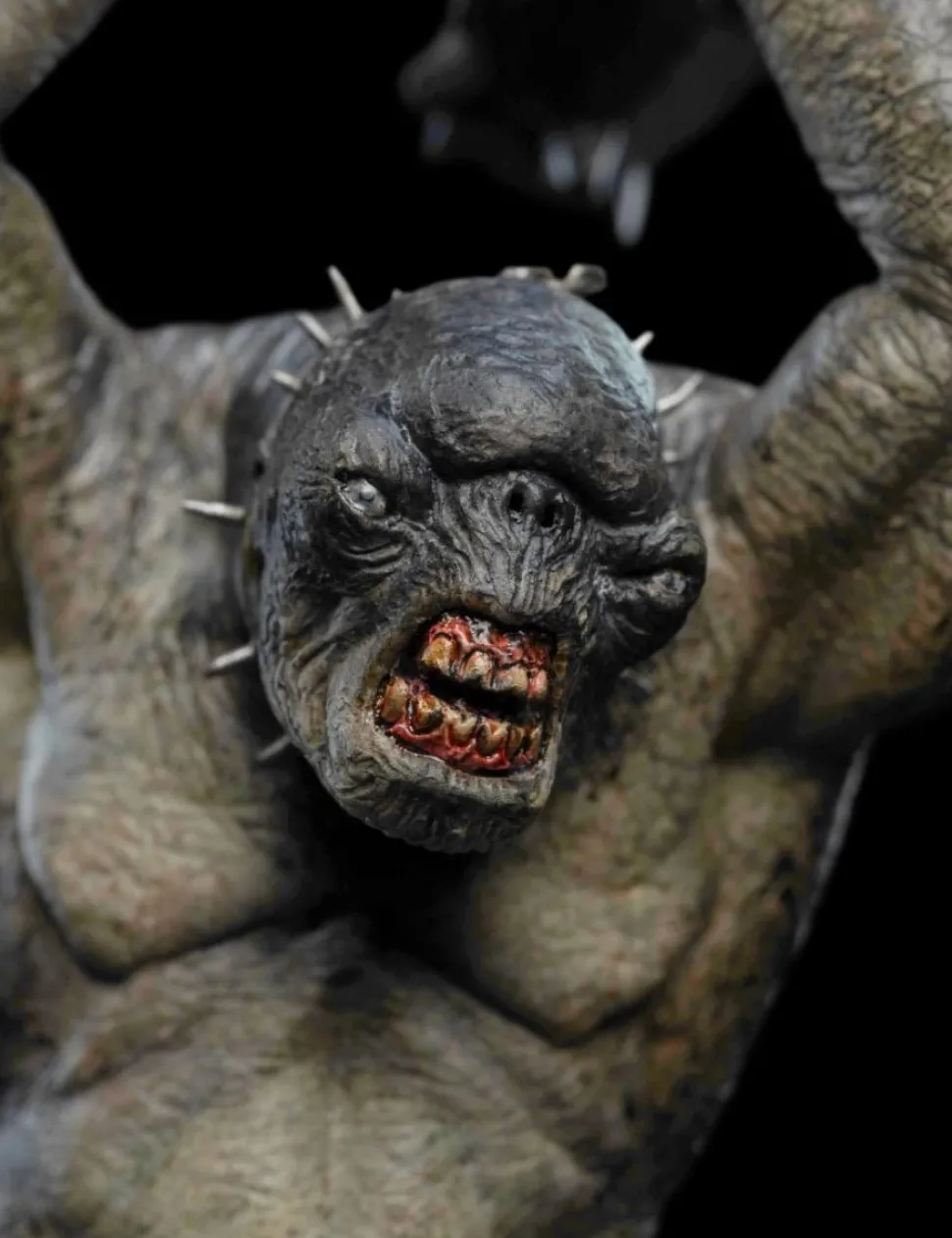 The Lord of the Rings: The Fellowship of the Ring - Cave Troll 6" Miniature Statue